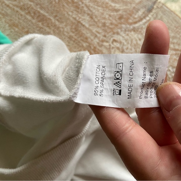 Bundle of Christmas Sweatshirts - Picture 10 of 16